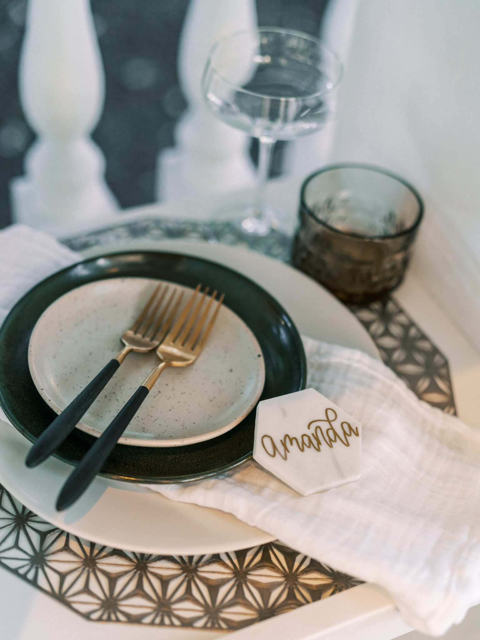 How to Style the Perfect Place Setting