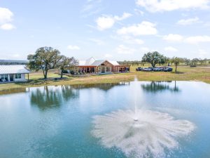 Cross Mountain Vineyards Venue
